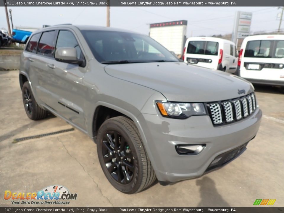 2021 Jeep Grand Cherokee Laredo 4x4 Sting-Gray / Black Photo #7