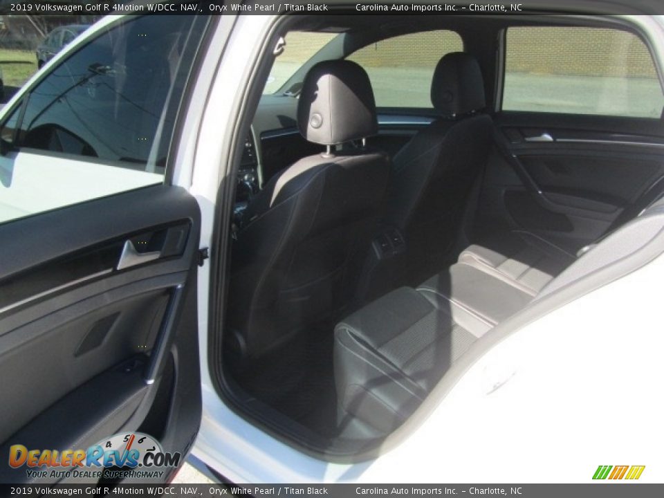2019 Volkswagen Golf R 4Motion W/DCC. NAV. Oryx White Pearl / Titan Black Photo #19