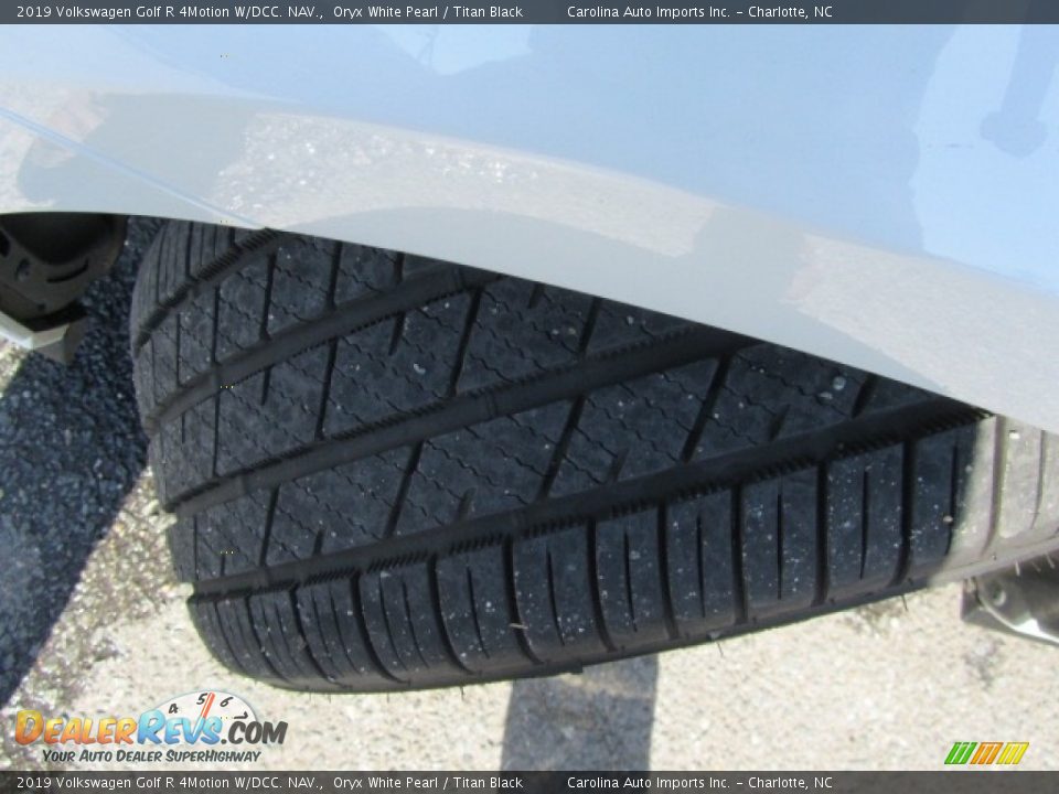 2019 Volkswagen Golf R 4Motion W/DCC. NAV. Oryx White Pearl / Titan Black Photo #27