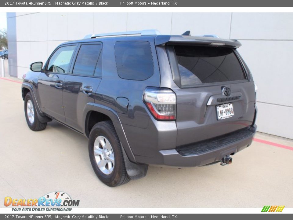 2017 Toyota 4Runner SR5 Magnetic Gray Metallic / Black Photo #6