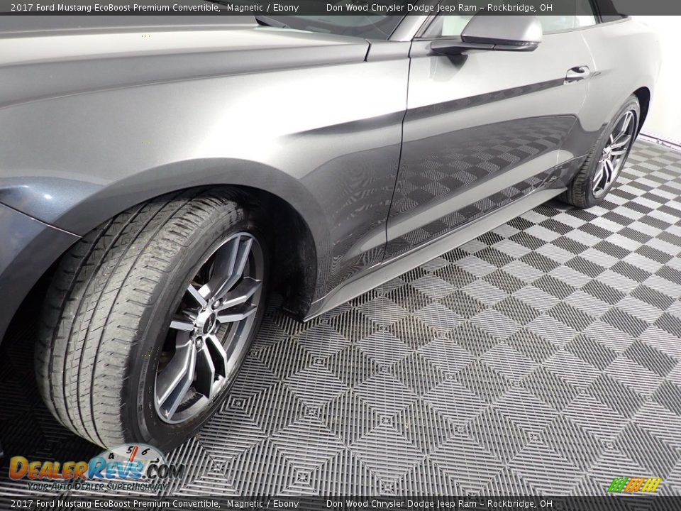 2017 Ford Mustang EcoBoost Premium Convertible Magnetic / Ebony Photo #11