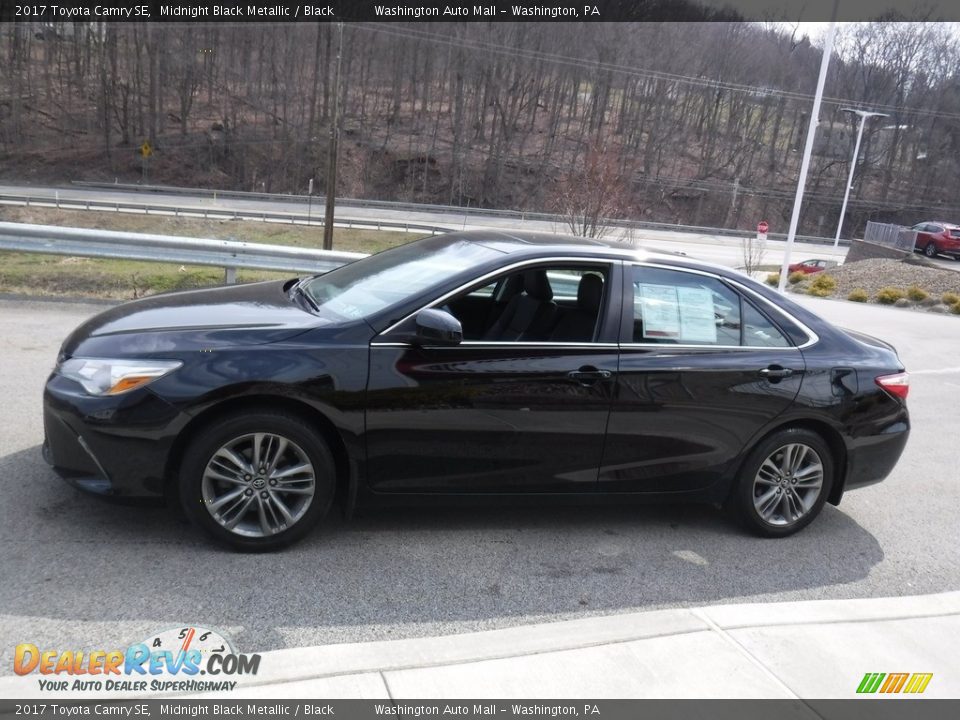 2017 Toyota Camry SE Midnight Black Metallic / Black Photo #12