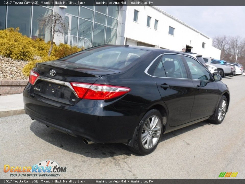 2017 Toyota Camry SE Midnight Black Metallic / Black Photo #14