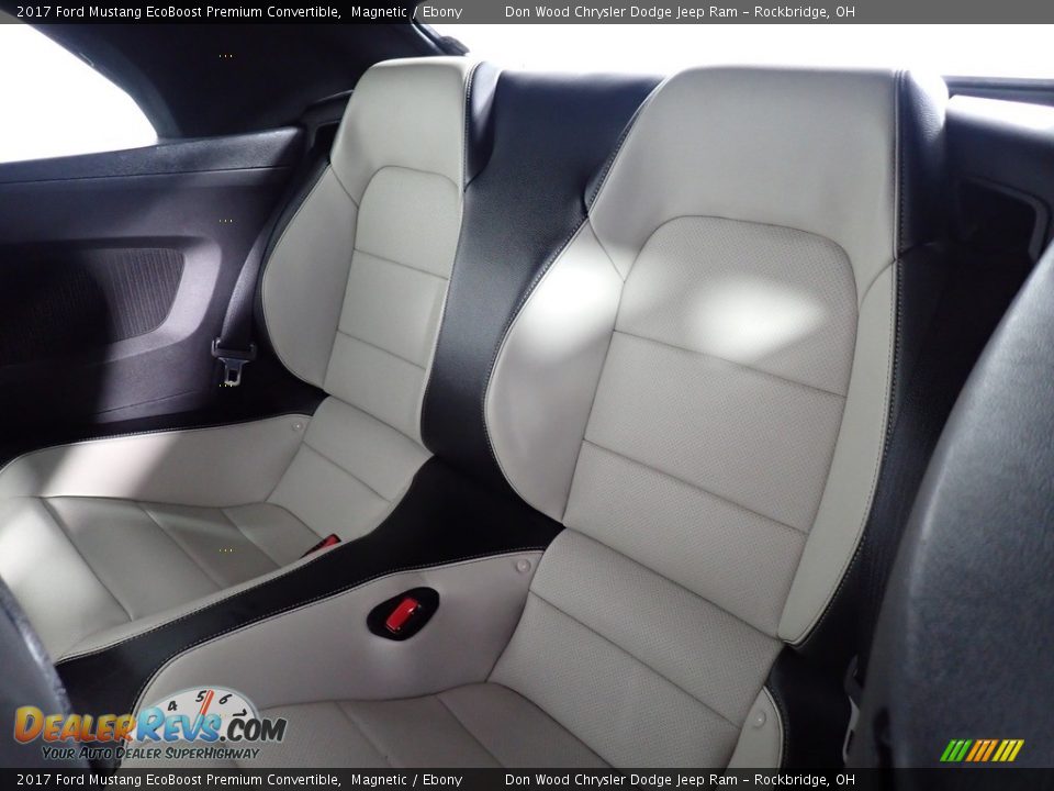 2017 Ford Mustang EcoBoost Premium Convertible Magnetic / Ebony Photo #27