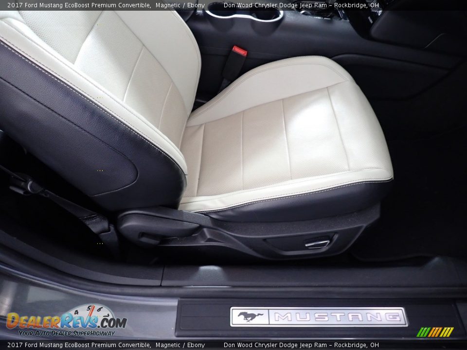 2017 Ford Mustang EcoBoost Premium Convertible Magnetic / Ebony Photo #29