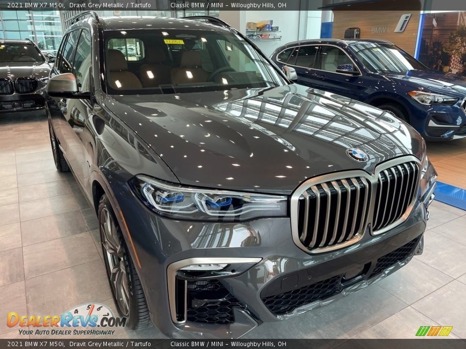 2021 BMW X7 M50i Dravit Grey Metallic / Tartufo Photo #1