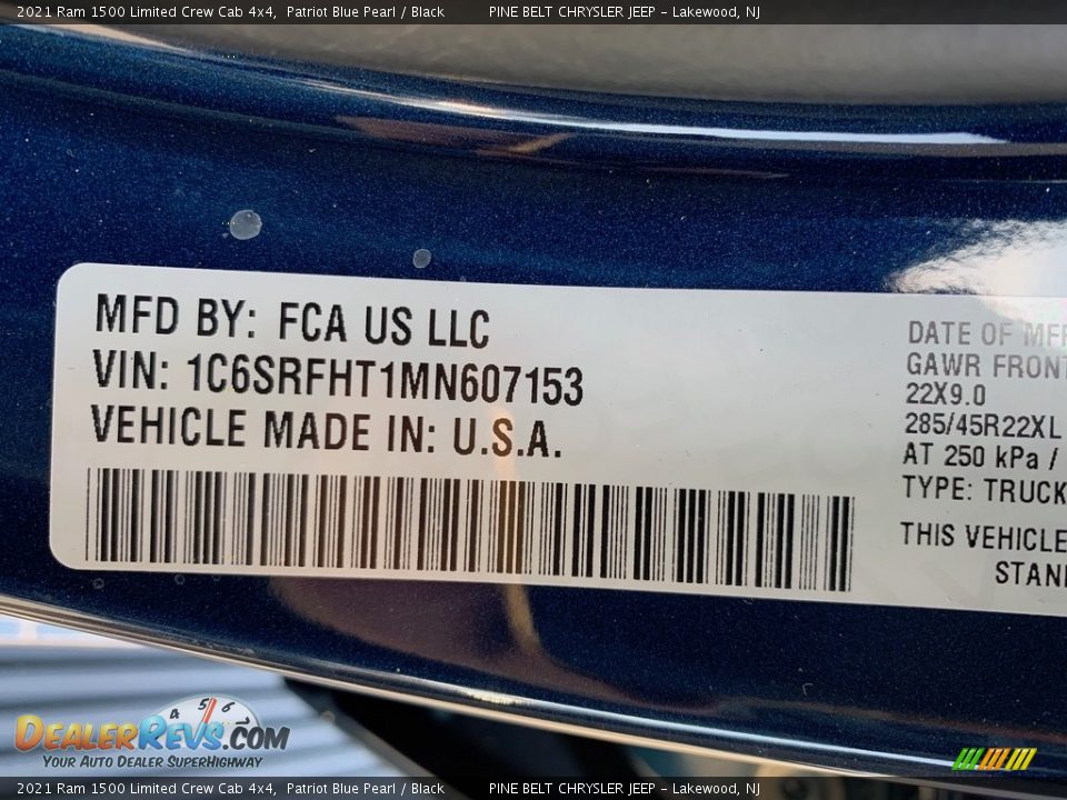 2021 Ram 1500 Limited Crew Cab 4x4 Patriot Blue Pearl / Black Photo #10