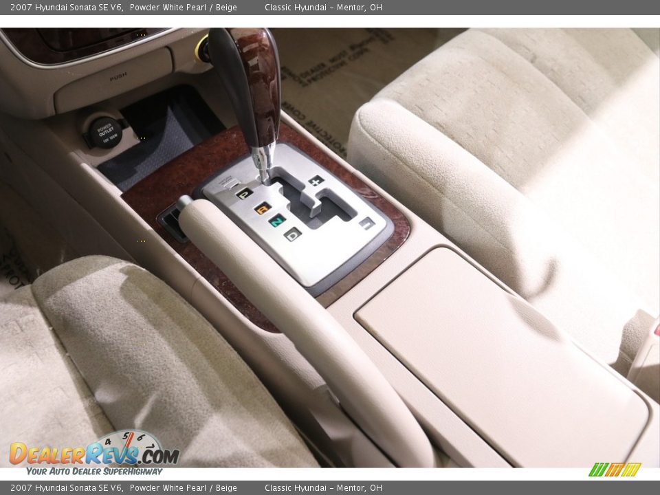 2007 Hyundai Sonata SE V6 Powder White Pearl / Beige Photo #11