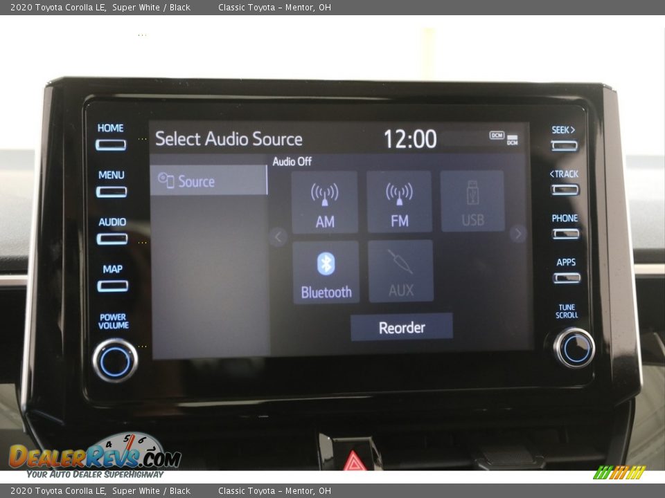 2020 Toyota Corolla LE Super White / Black Photo #10