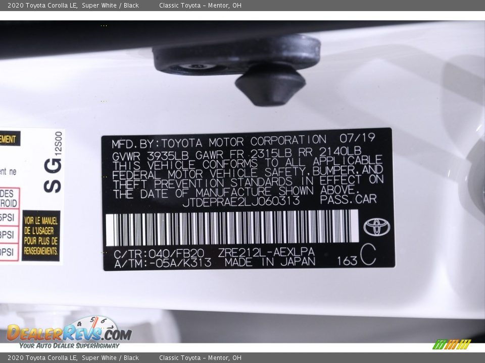 2020 Toyota Corolla LE Super White / Black Photo #19