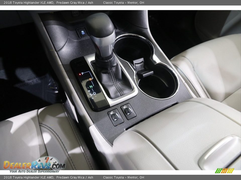 2018 Toyota Highlander XLE AWD Predawn Gray Mica / Ash Photo #13