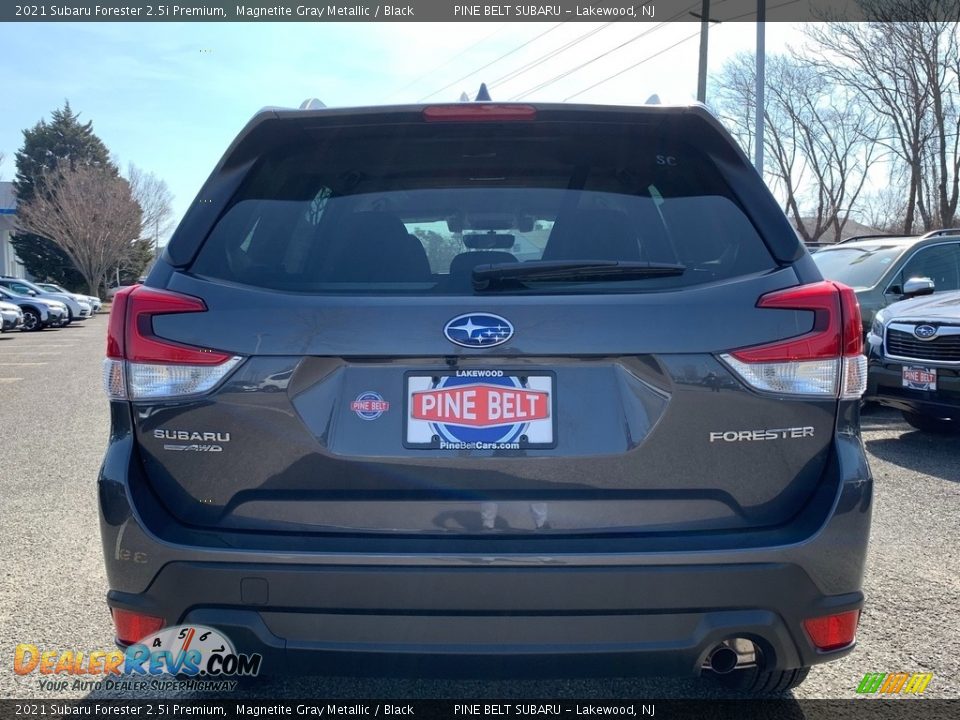 2021 Subaru Forester 2.5i Premium Magnetite Gray Metallic / Black Photo #7