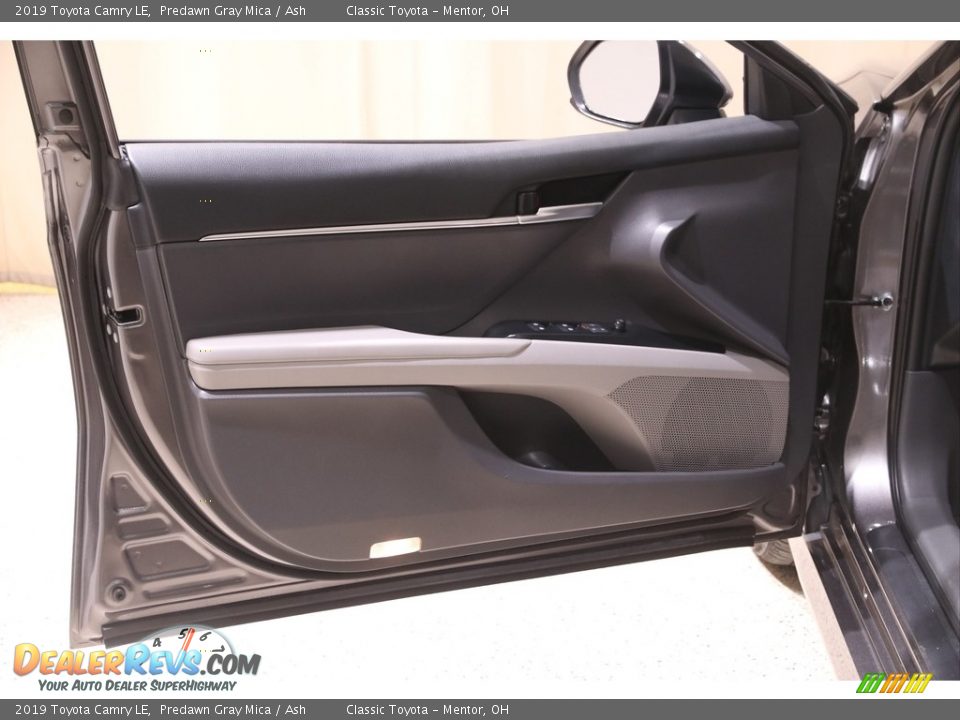 2019 Toyota Camry LE Predawn Gray Mica / Ash Photo #4