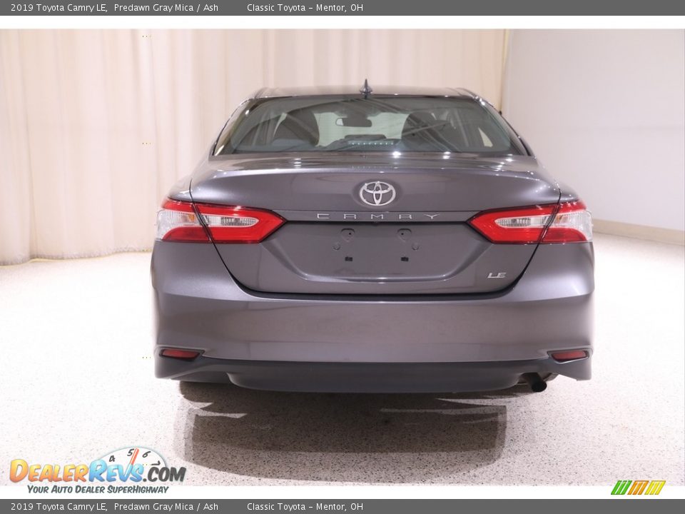 2019 Toyota Camry LE Predawn Gray Mica / Ash Photo #17