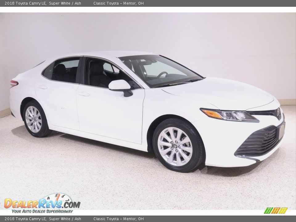2018 Toyota Camry LE Super White / Ash Photo #1