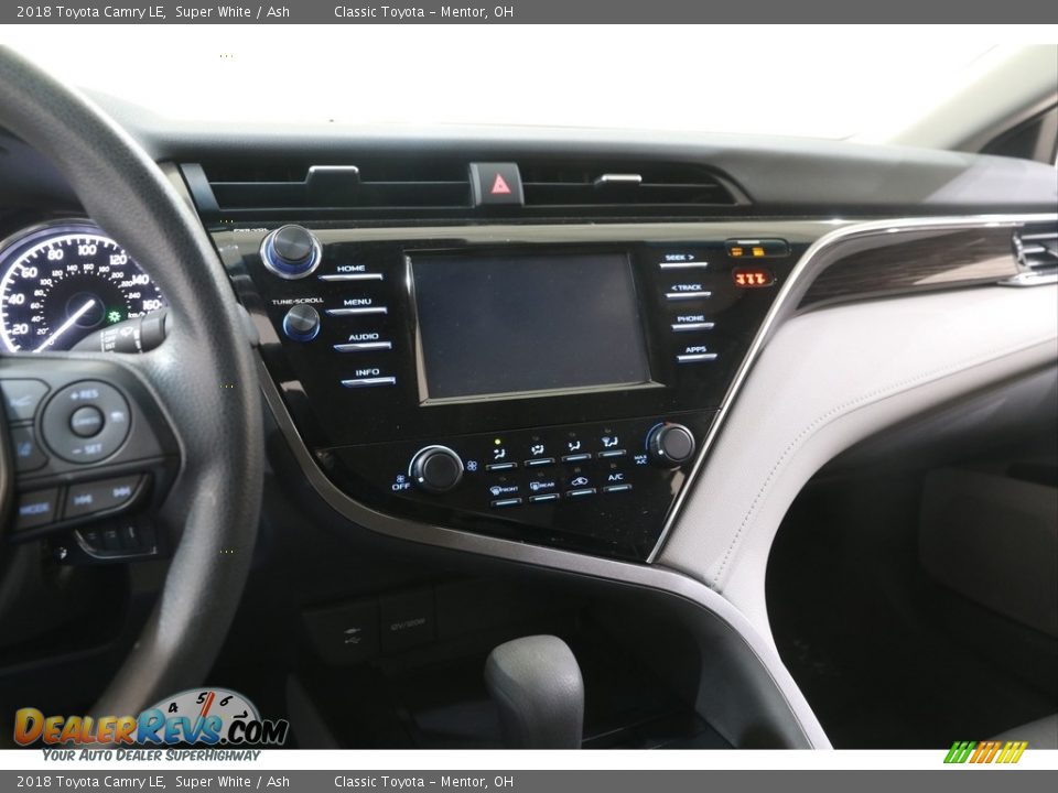 2018 Toyota Camry LE Super White / Ash Photo #9