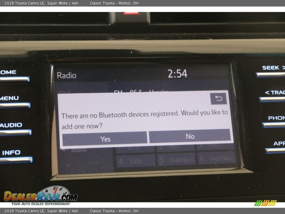 2018 Toyota Camry LE Super White / Ash Photo #11