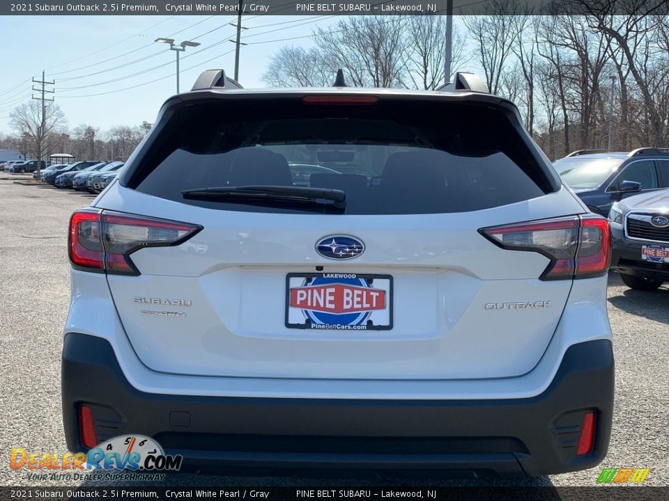 2021 Subaru Outback 2.5i Premium Crystal White Pearl / Gray Photo #7
