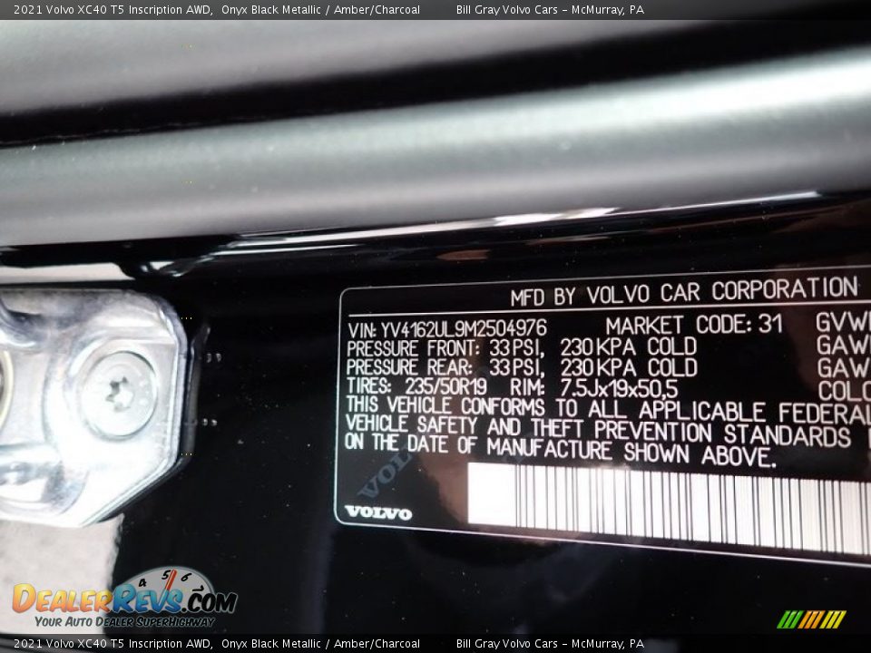 2021 Volvo XC40 T5 Inscription AWD Onyx Black Metallic / Amber/Charcoal Photo #11