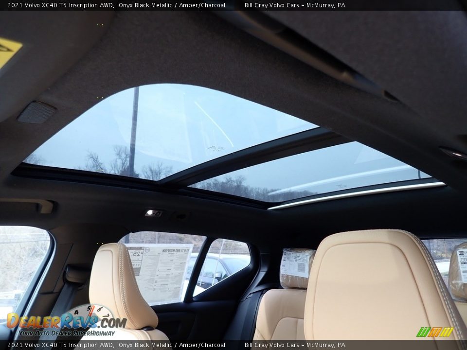 2021 Volvo XC40 T5 Inscription AWD Onyx Black Metallic / Amber/Charcoal Photo #12