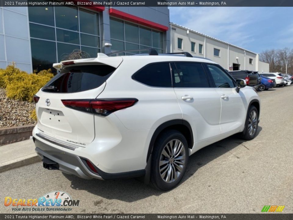 2021 Toyota Highlander Platinum AWD Blizzard White Pearl / Glazed Caramel Photo #15