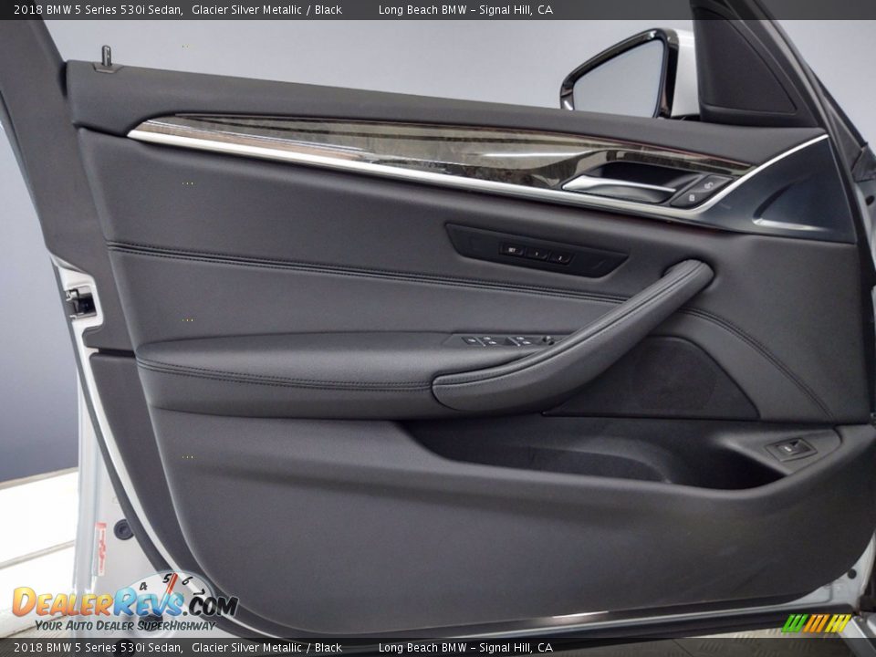 2018 BMW 5 Series 530i Sedan Glacier Silver Metallic / Black Photo #13