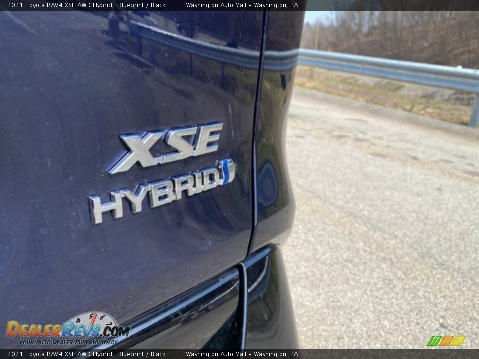 2021 Toyota RAV4 XSE AWD Hybrid Blueprint / Black Photo #25