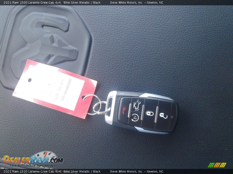 2021 Ram 1500 Laramie Crew Cab 4x4 Billet Silver Metallic / Black Photo #33