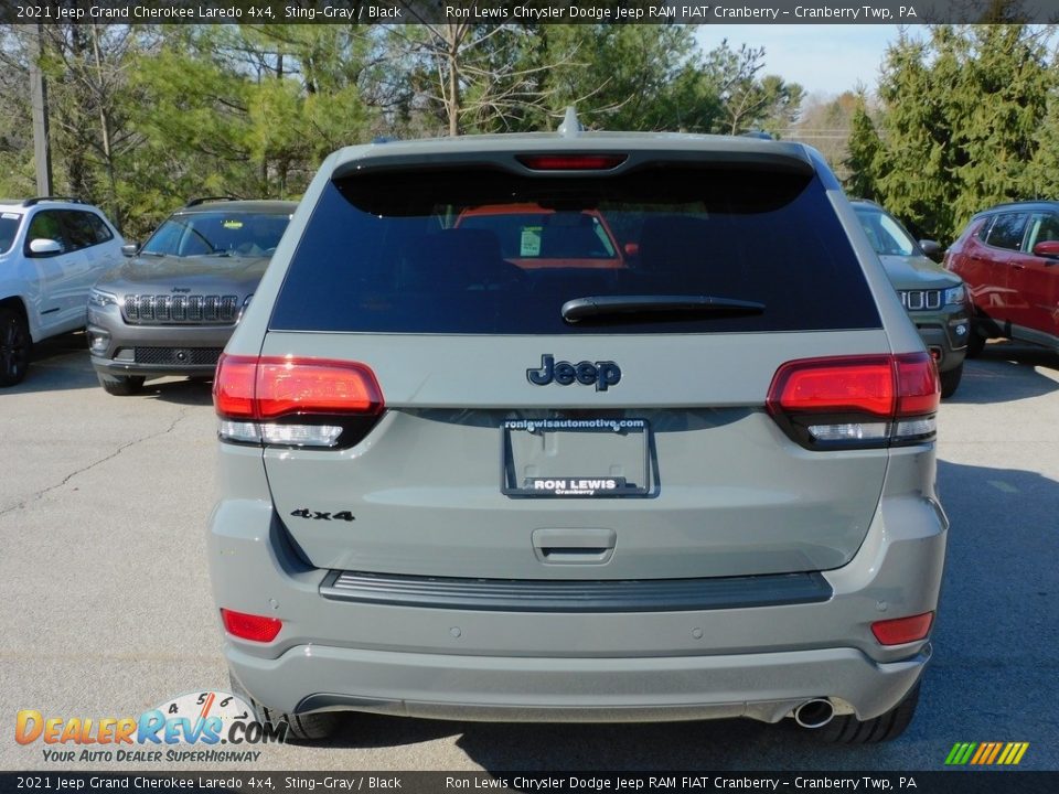 2021 Jeep Grand Cherokee Laredo 4x4 Sting-Gray / Black Photo #6