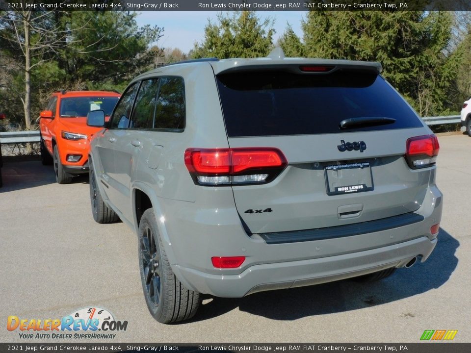 2021 Jeep Grand Cherokee Laredo 4x4 Sting-Gray / Black Photo #8