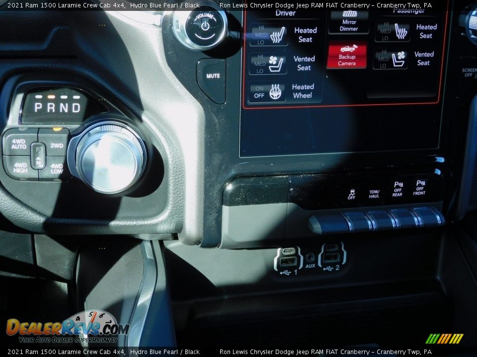 2021 Ram 1500 Laramie Crew Cab 4x4 Hydro Blue Pearl / Black Photo #18