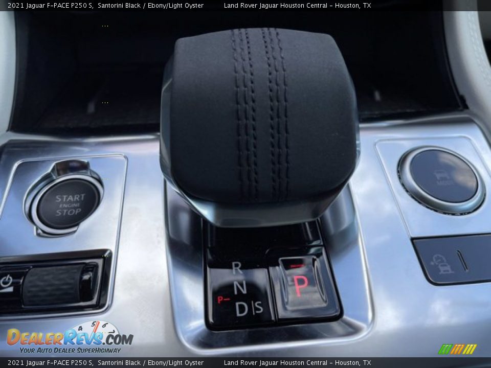 2021 Jaguar F-PACE P250 S Shifter Photo #28