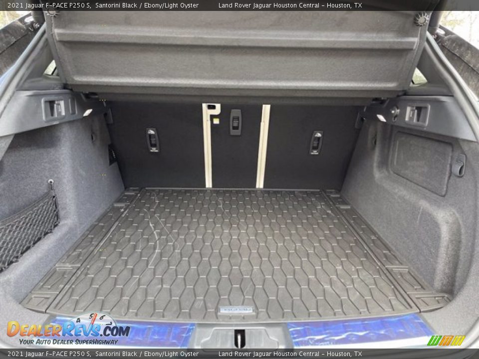 2021 Jaguar F-PACE P250 S Trunk Photo #31