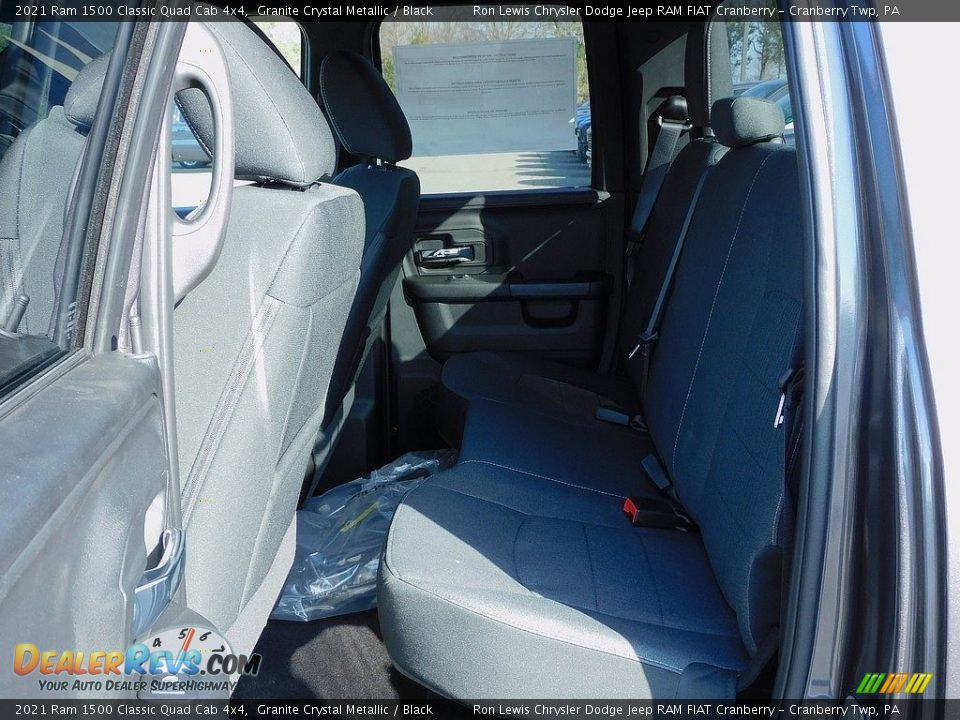 2021 Ram 1500 Classic Quad Cab 4x4 Granite Crystal Metallic / Black Photo #12
