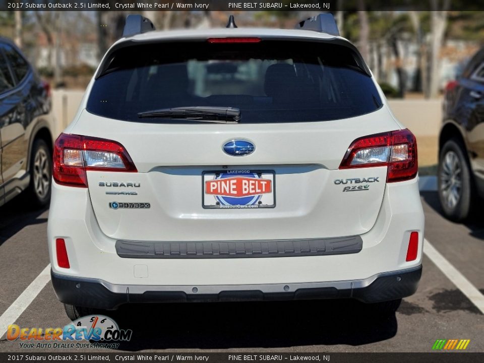 2017 Subaru Outback 2.5i Limited Crystal White Pearl / Warm Ivory Photo #3