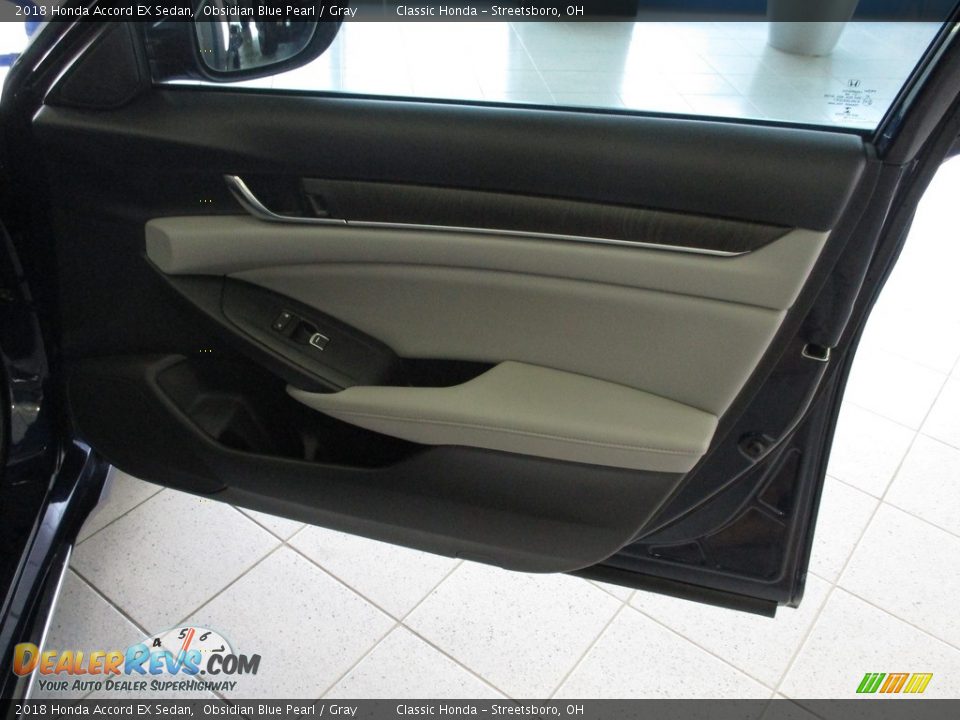 2018 Honda Accord EX Sedan Obsidian Blue Pearl / Gray Photo #17