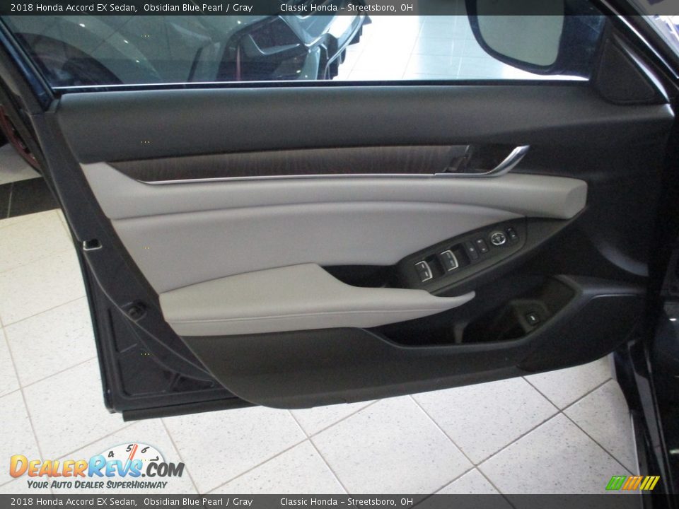 2018 Honda Accord EX Sedan Obsidian Blue Pearl / Gray Photo #26