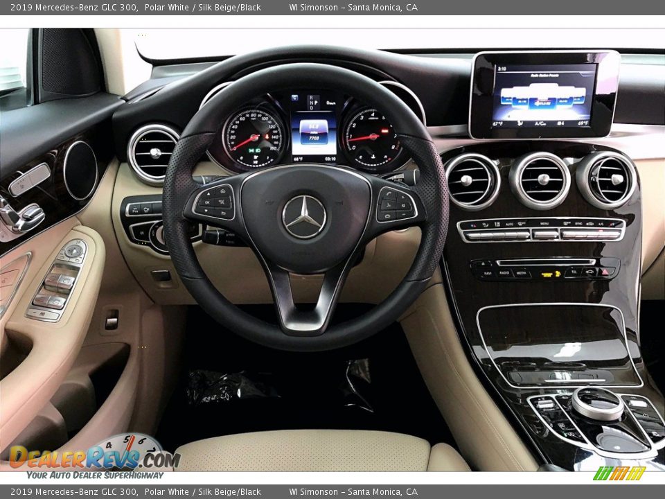 2019 Mercedes-Benz GLC 300 Polar White / Silk Beige/Black Photo #4