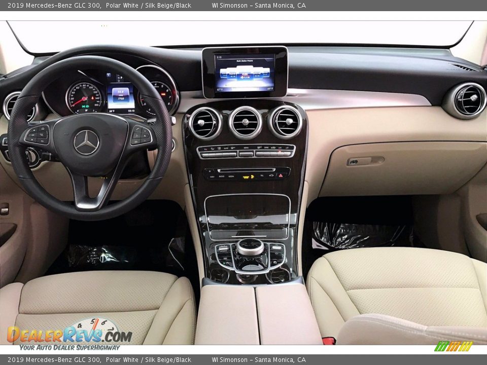 2019 Mercedes-Benz GLC 300 Polar White / Silk Beige/Black Photo #15