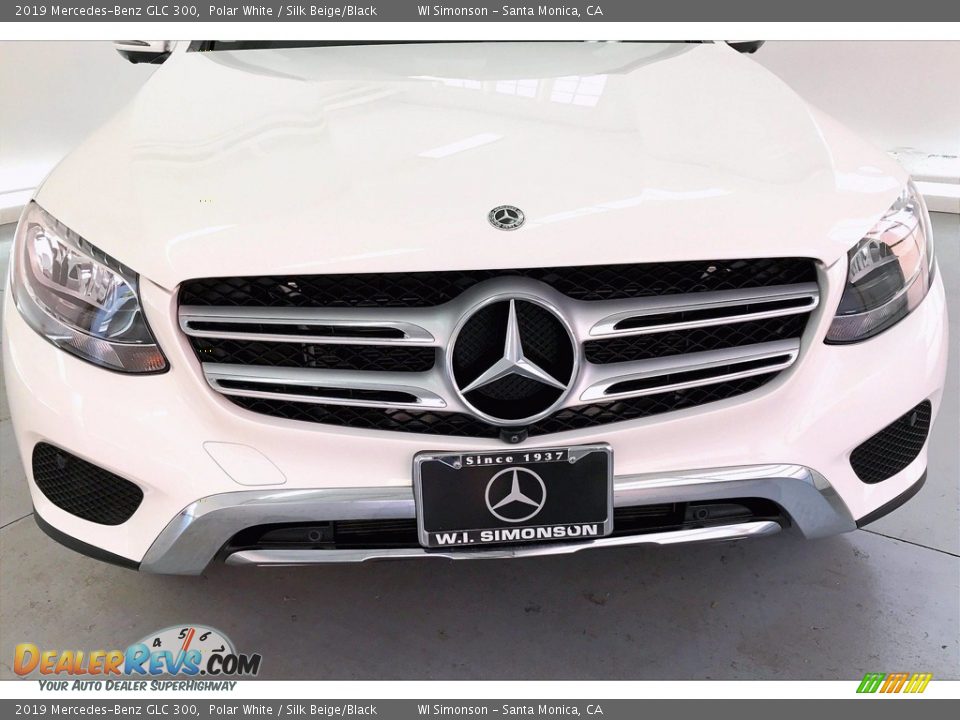 2019 Mercedes-Benz GLC 300 Polar White / Silk Beige/Black Photo #30