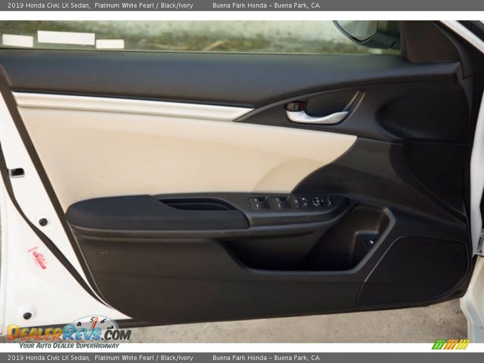 2019 Honda Civic LX Sedan Platinum White Pearl / Black/Ivory Photo #29