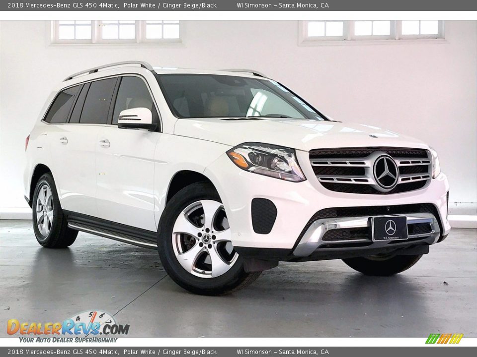 Front 3/4 View of 2018 Mercedes-Benz GLS 450 4Matic Photo #34