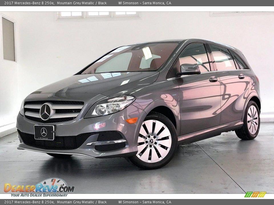 2017 Mercedes-Benz B 250e Mountain Grey Metallic / Black Photo #12