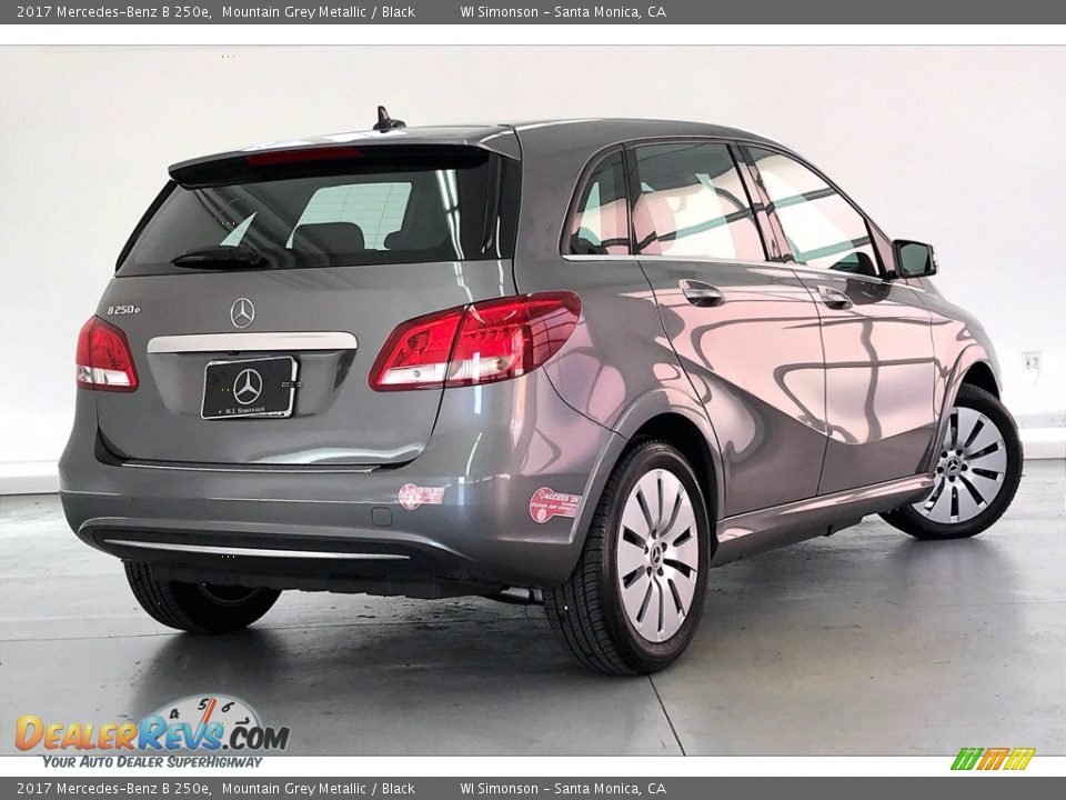 2017 Mercedes-Benz B 250e Mountain Grey Metallic / Black Photo #13