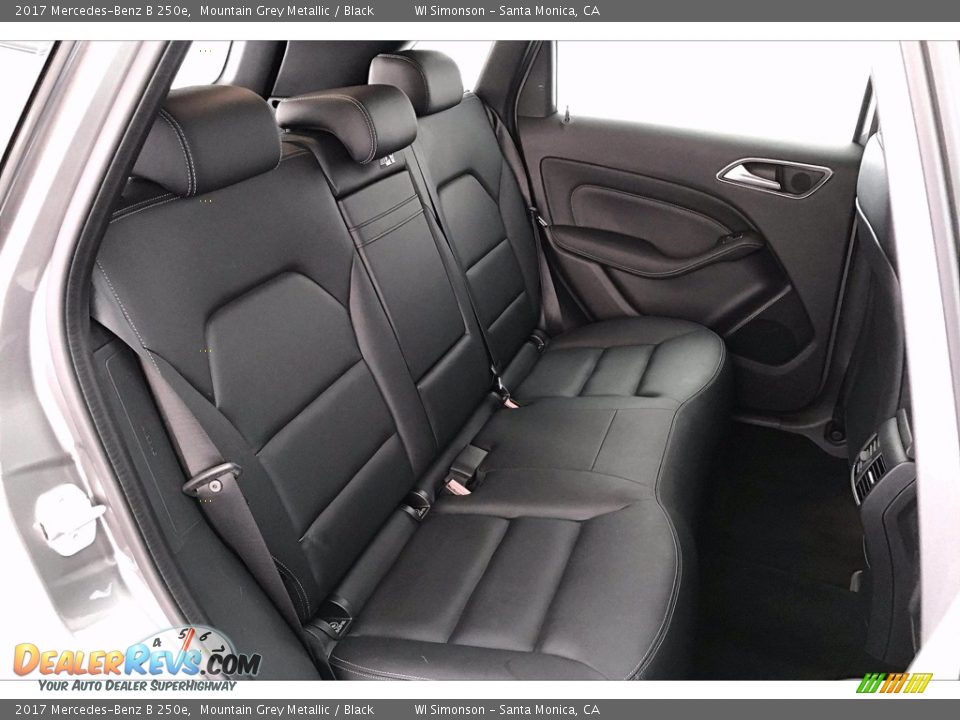 2017 Mercedes-Benz B 250e Mountain Grey Metallic / Black Photo #19