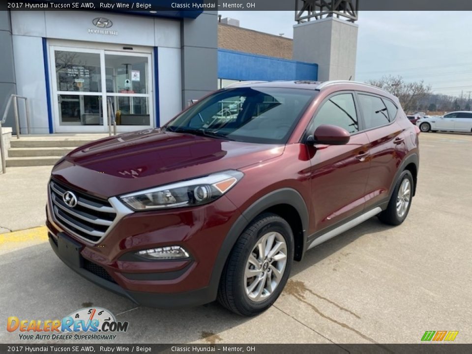 2017 Hyundai Tucson SE AWD Ruby Wine / Beige Photo #1