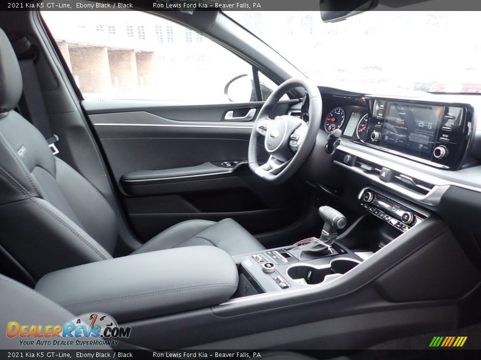 Dashboard of 2021 Kia K5 GT-Line Photo #11
