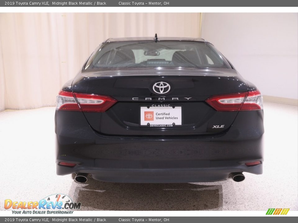 2019 Toyota Camry XLE Midnight Black Metallic / Black Photo #19