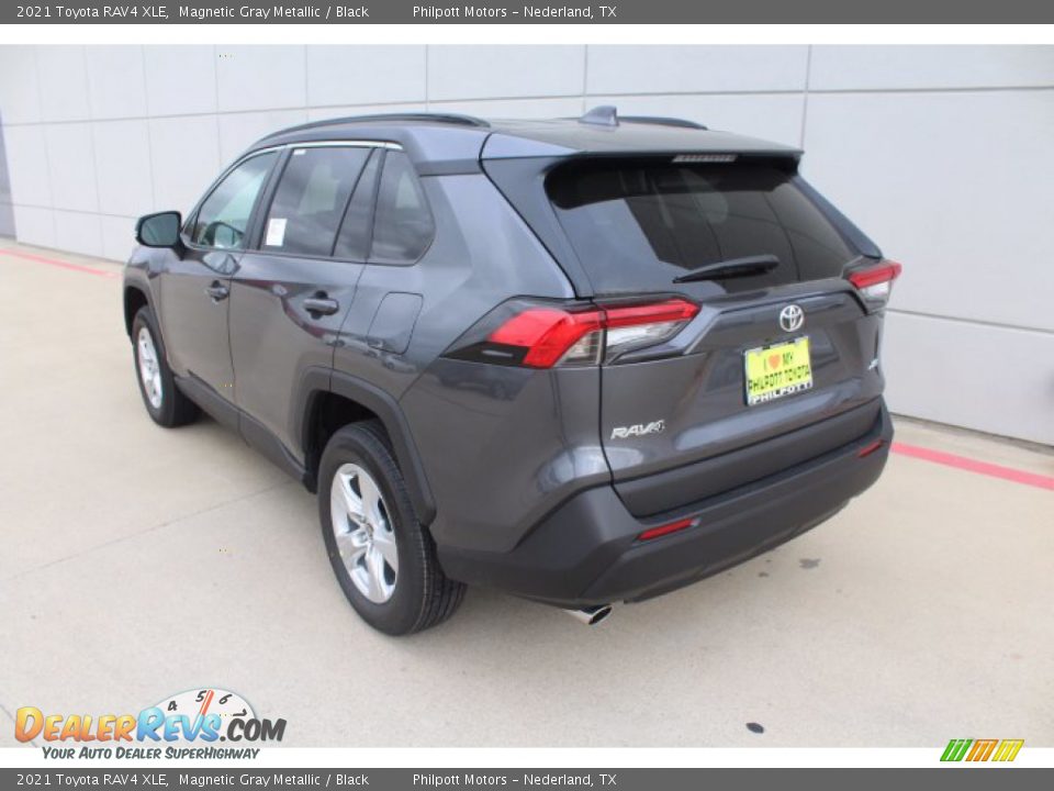 2021 Toyota RAV4 XLE Magnetic Gray Metallic / Black Photo #6