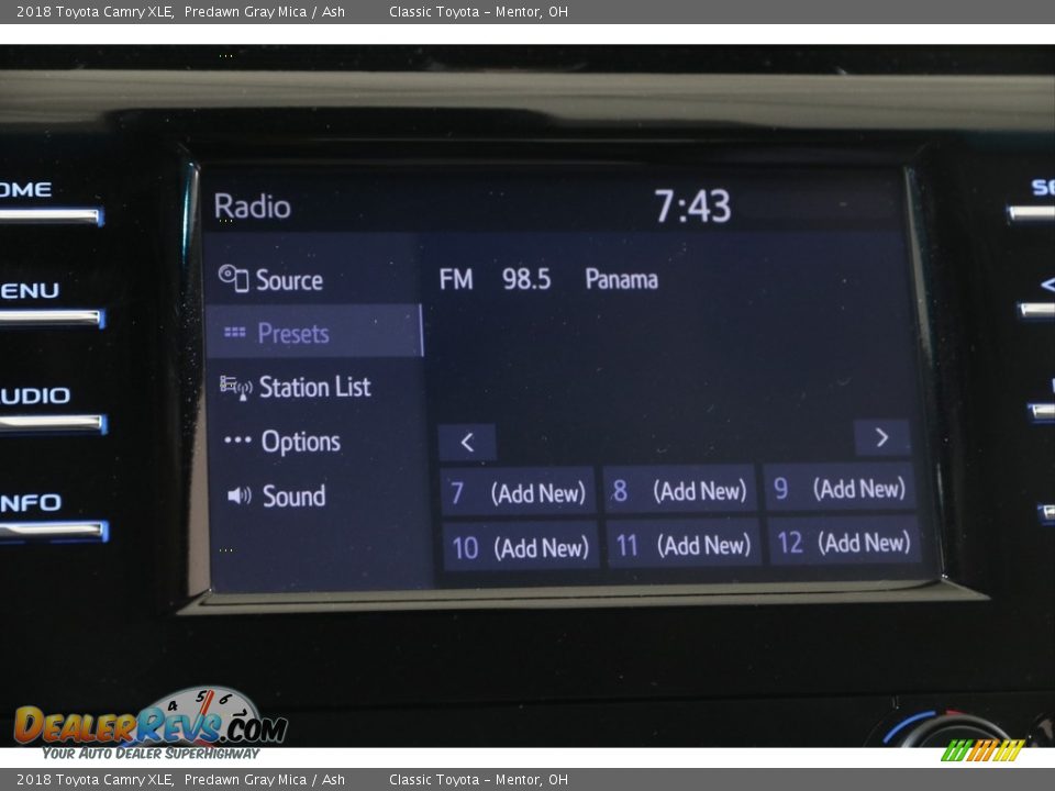 2018 Toyota Camry XLE Predawn Gray Mica / Ash Photo #10